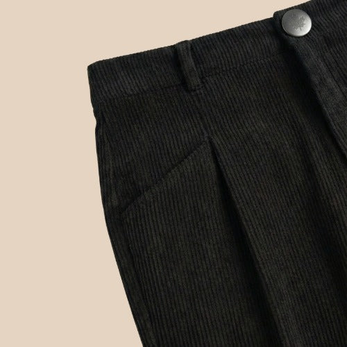 The Élise Corduroy Pants