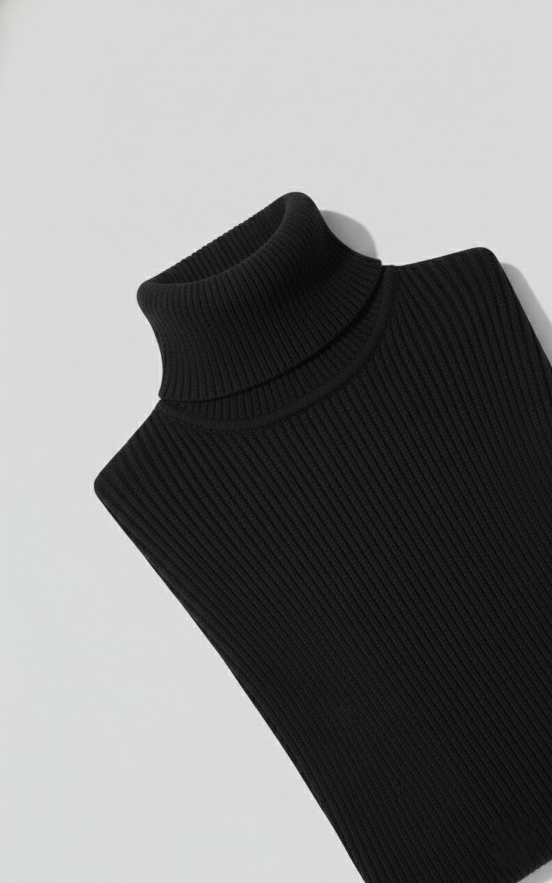 The Élodie Turtleneck